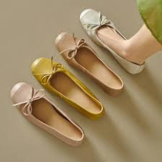  Fashion Flats