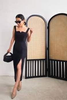  Classic Little Black Dress Test