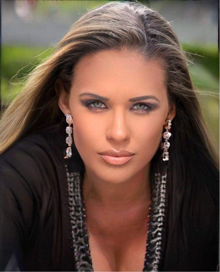 Nicole Sibiski