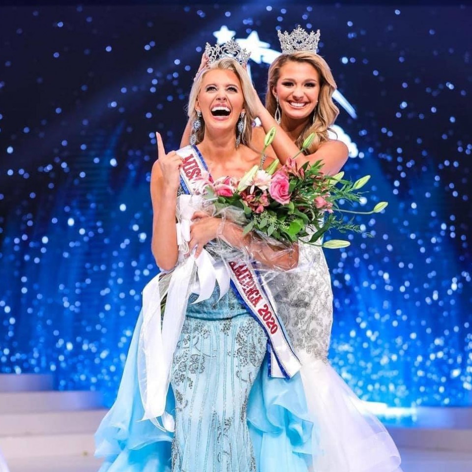 Miss New York High School America