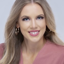 Lily Stees