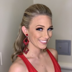 Mindy Sperry