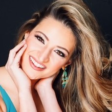 Mariana Linares