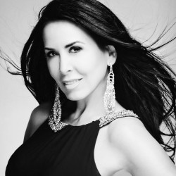 Marta Bota Makeup & Airbrush Tan Artist